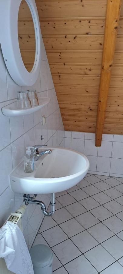 B&B Talstation Ferienwohnung Fuer 2 Personen Horselberg-Hainich Екстер'єр фото